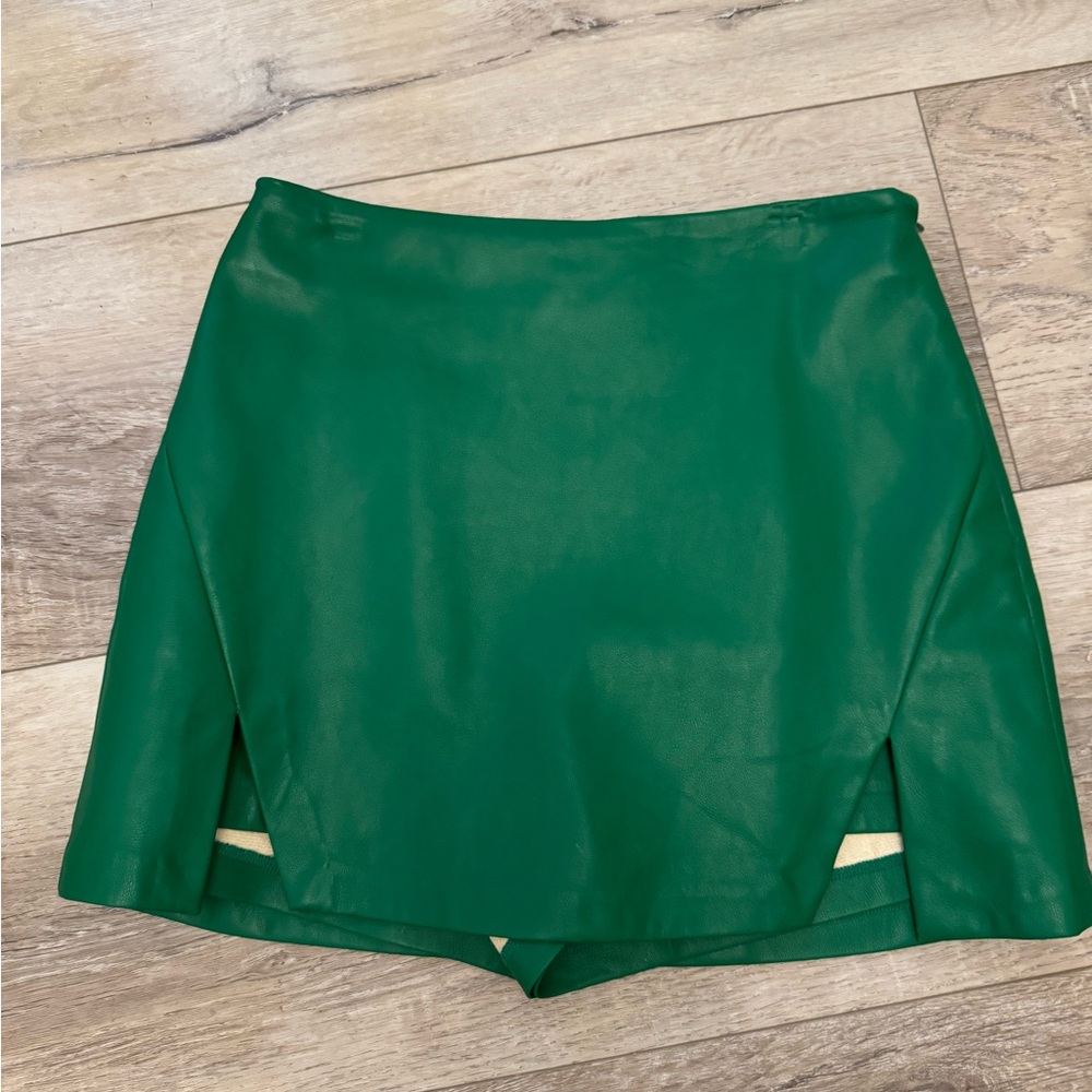 Endless Rose Vibrant Green Mini Skirt